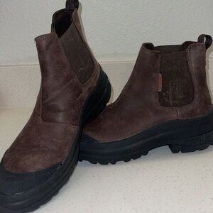 Merrell Harper pull on waterproof boot
